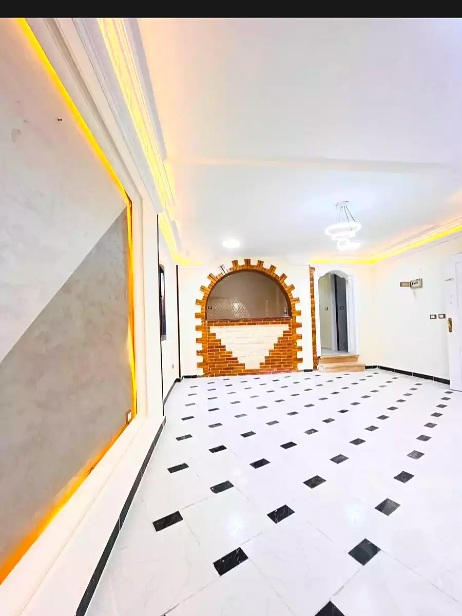 https://aqarmap.com.eg/ar/listing/7092165-for-sale-alexandria-al-agamy-shataa-el-nakheel