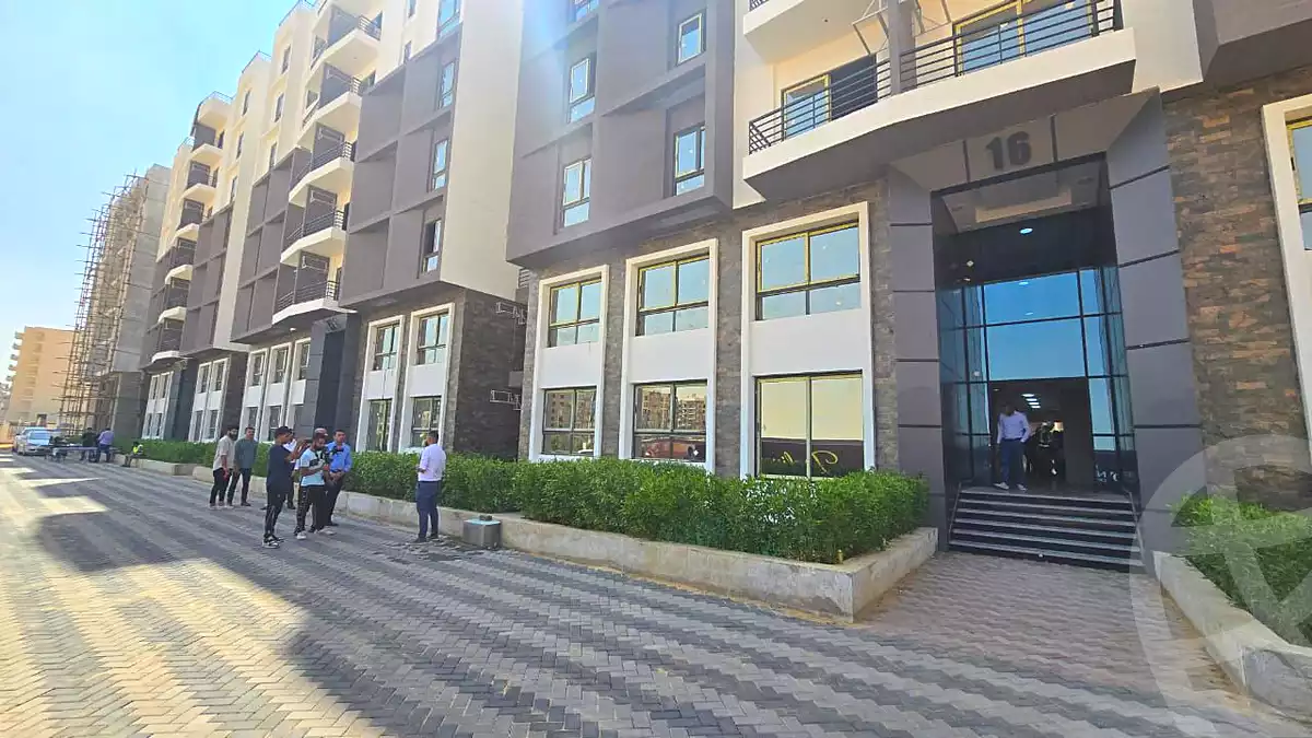 https://aqarmap.com.eg/ar/listing/7091918-for-sale-cairo-new-administrative-capital-r7-armonia
