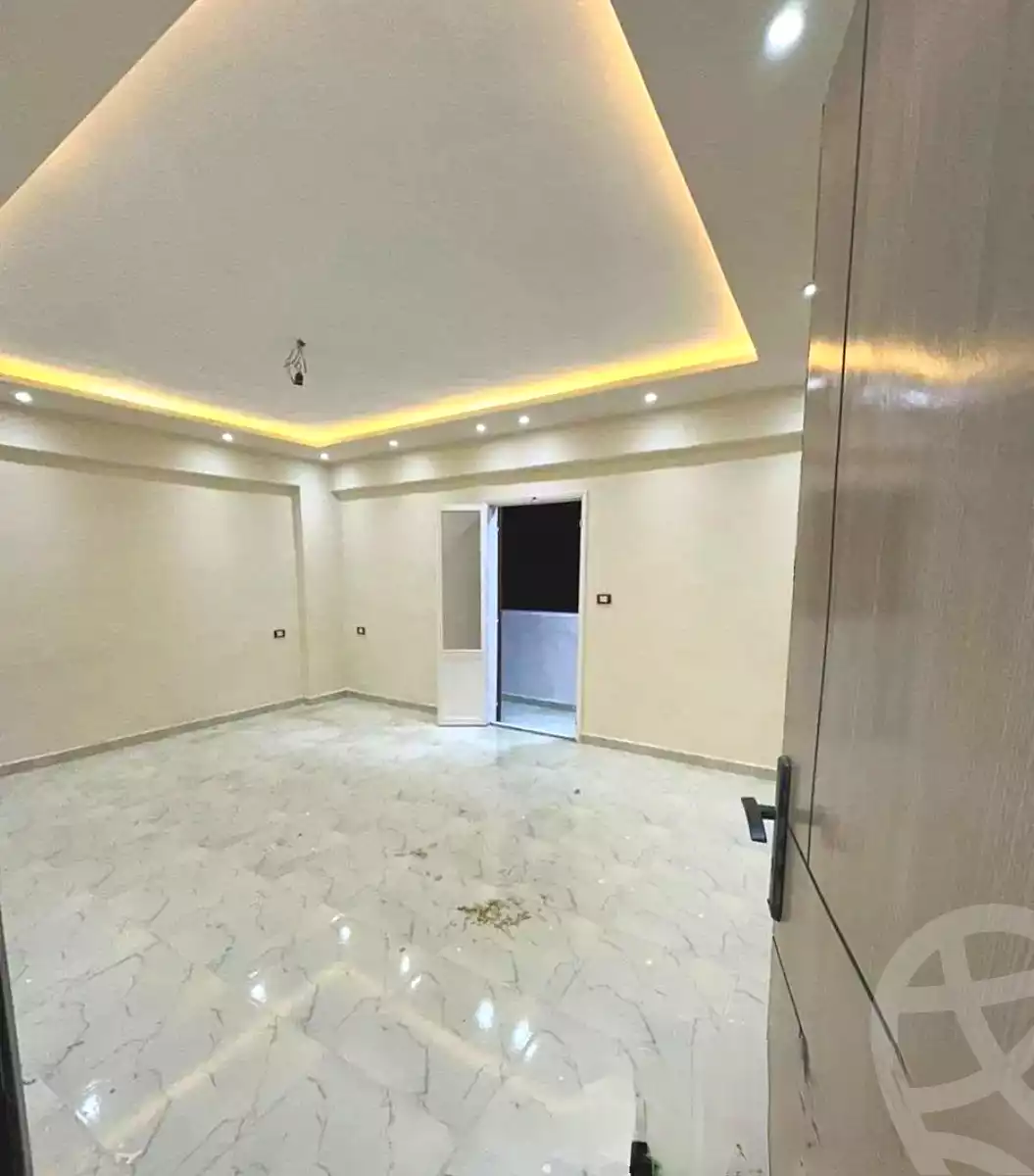 https://aqarmap.com.eg/ar/listing/7092398-for-sale-alexandria-al-agamy-lbytsh-qased-kareem-st