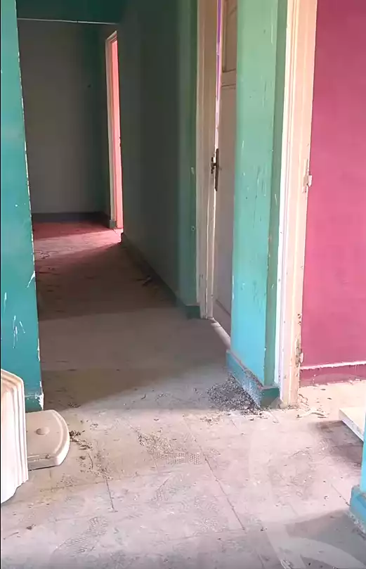 https://aqarmap.com.eg/ar/listing/7092430-for-sale-cairo-15th-of-may-mjwr-32