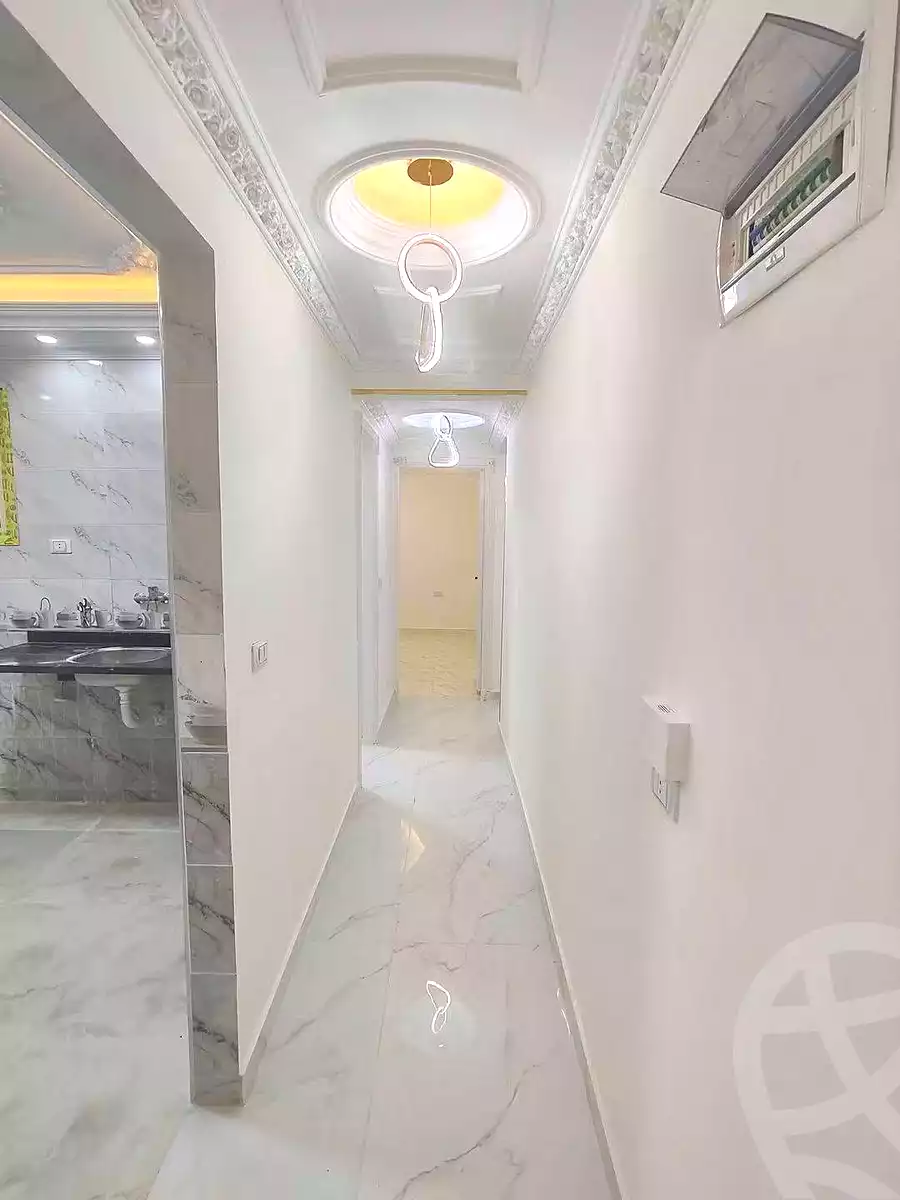 https://aqarmap.com.eg/ar/listing/7092441-for-sale-alexandria-sydy-bshr-sydy-bshr-bhry-khalil-hamada-st