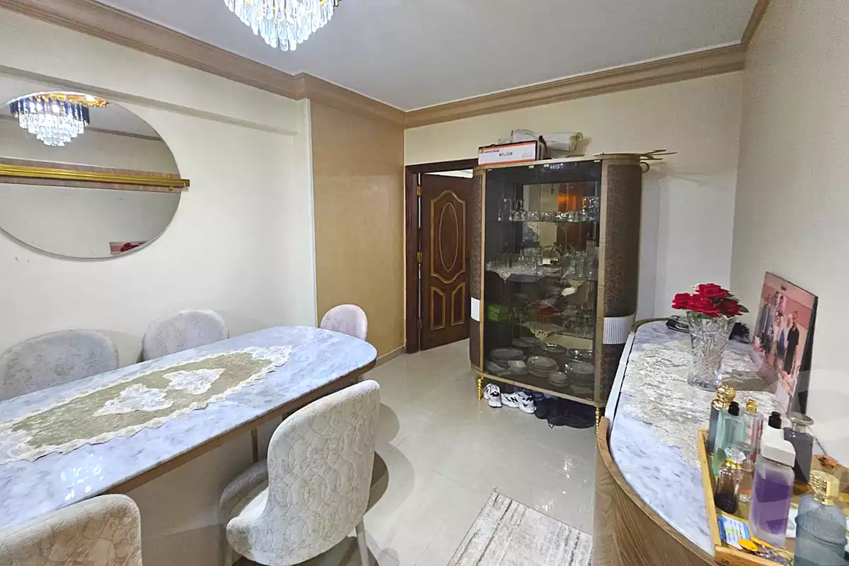 https://aqarmap.com.eg/en/listing/7092453-for-sale-alexandria-camp-cesar-port-said-street