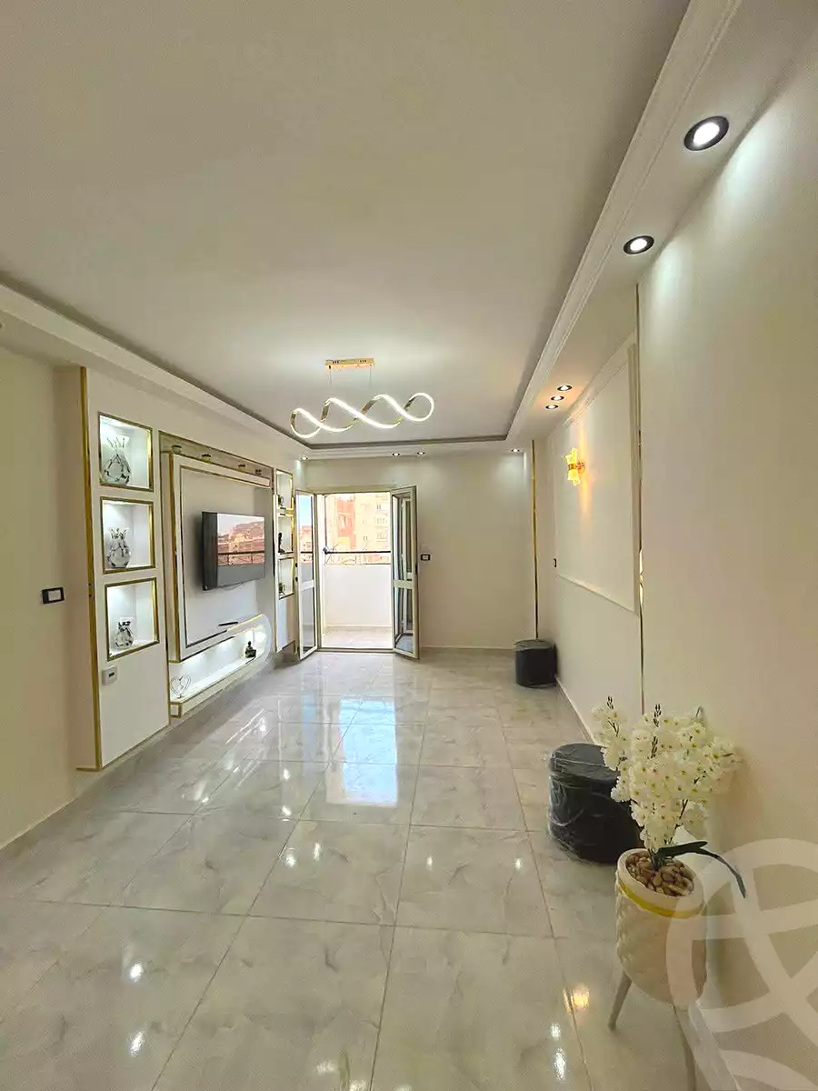 https://aqarmap.com.eg/ar/listing/7092556-for-sale-cairo-ain-shams-ahmed-esmat-st
