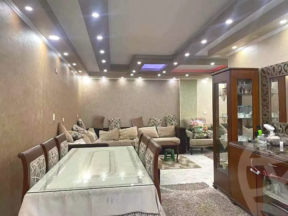 https://aqarmap.com.eg/ar/listing/7092584-for-sale-cairo-helwan-mahmoud-zaki-st