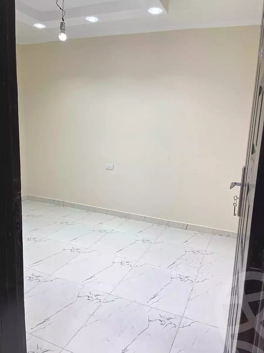 https://aqarmap.com.eg/ar/listing/7091463-for-sale-cairo-helwan-hadayek-helwan-el-dawagen