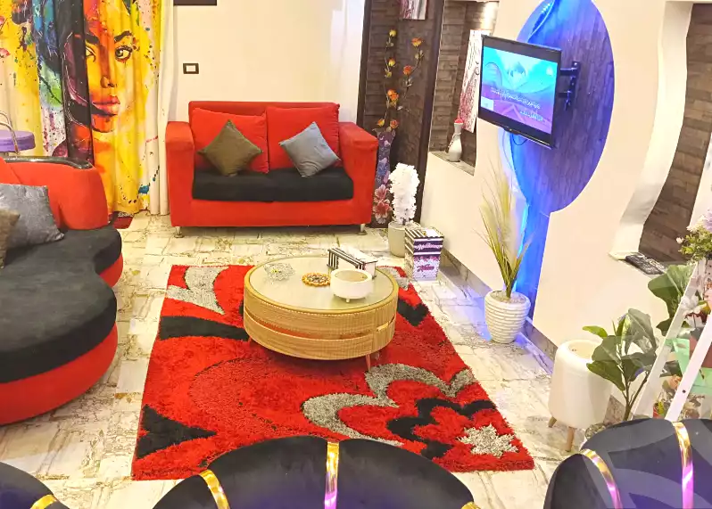 https://aqarmap.com.eg/en/listing/7092688-for-rent-alexandria-sydy-bshr