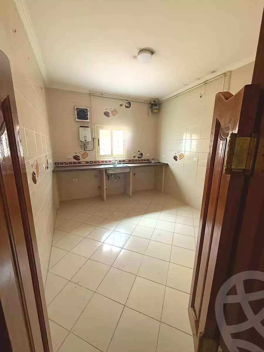 https://aqarmap.com.eg/ar/listing/7092949-for-sale-cairo-new-cairo-el-ahyaa-third-neighborhood-street-1