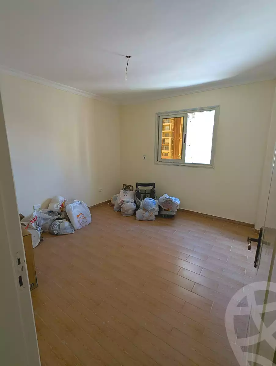 https://aqarmap.com.eg/en/listing/7092968-for-sale-cairo-new-cairo-compounds-dar-misr-el-koronfel