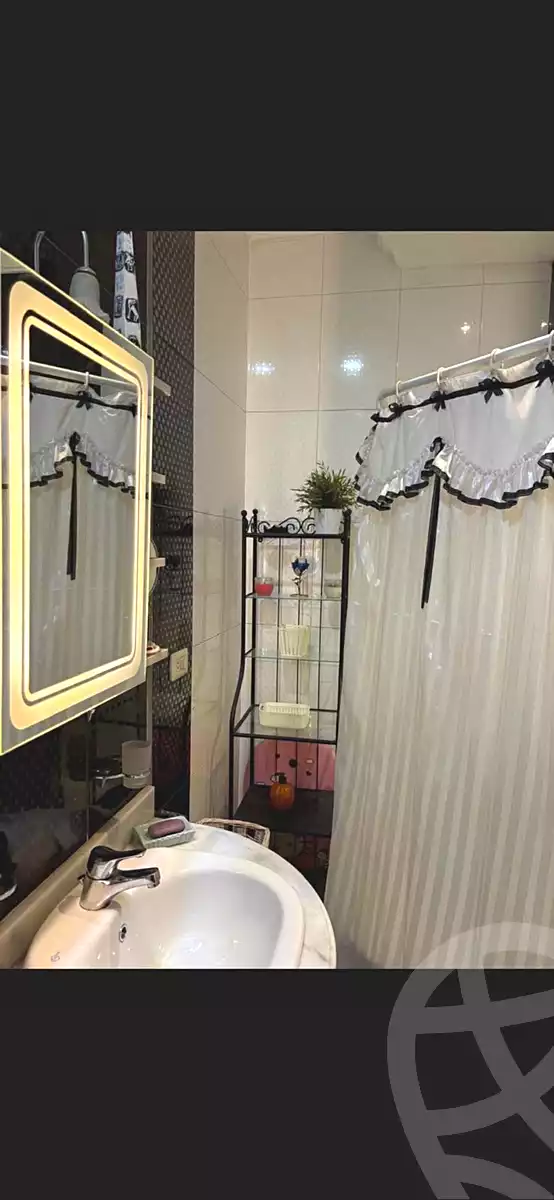 https://aqarmap.com.eg/ar/listing/7093090-for-sale-cairo-new-cairo-el-yassamin-el-yasmeen-6