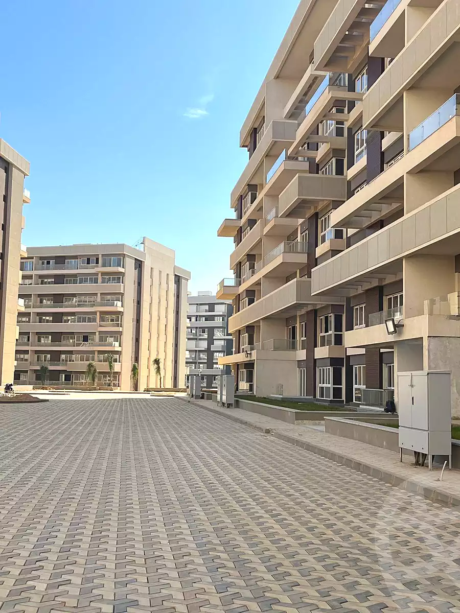 https://aqarmap.com.eg/ar/listing/7093143-for-sale-cairo-new-administrative-capital-r7-scenario