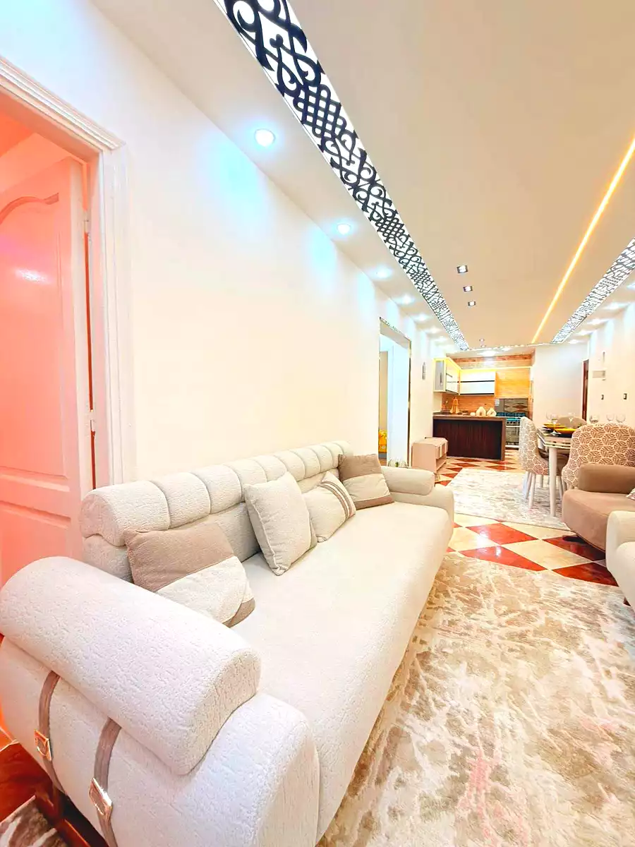 https://aqarmap.com.eg/ar/listing/7093190-for-sale-alexandria-al-agamy-shataa-el-nakheel