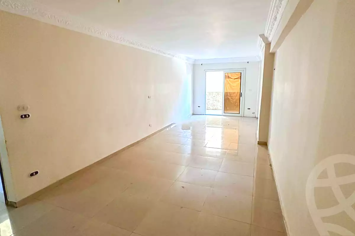 https://aqarmap.com.eg/en/listing/7093185-for-sale-alexandria-sporting-el-geish-road