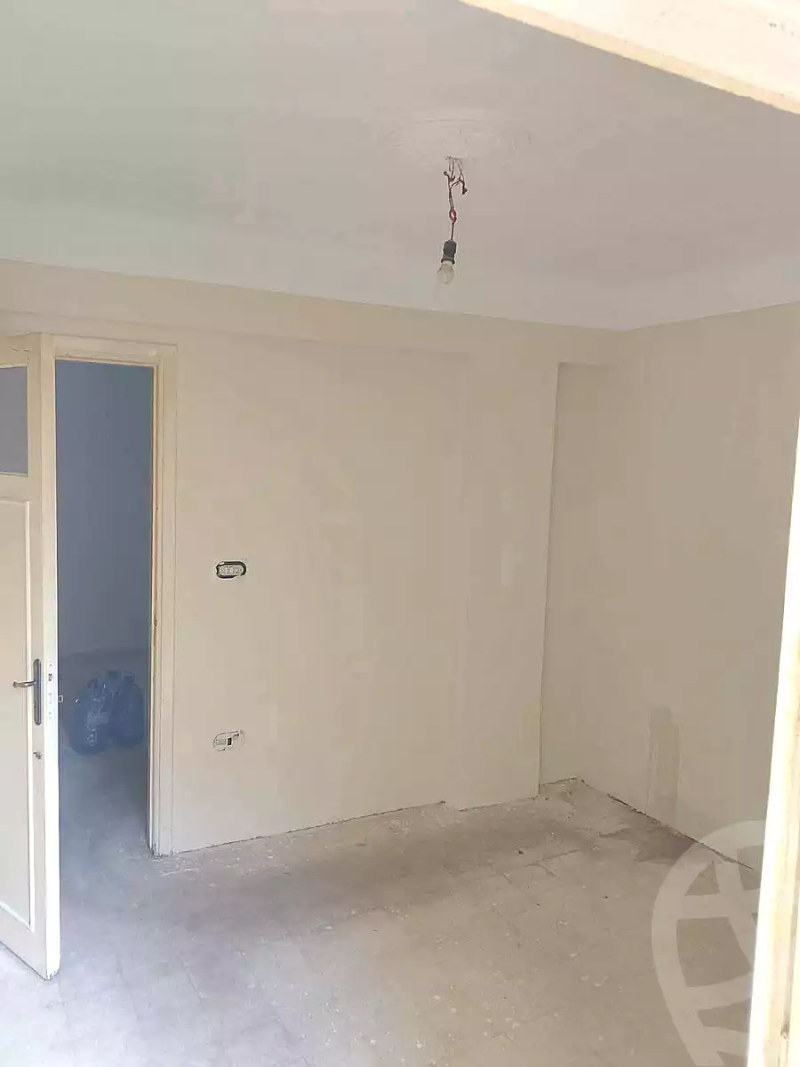 https://aqarmap.com.eg/en/listing/7075598-for-sale-alexandria-al-agamy-lbytsh-saad-zaghloul-st