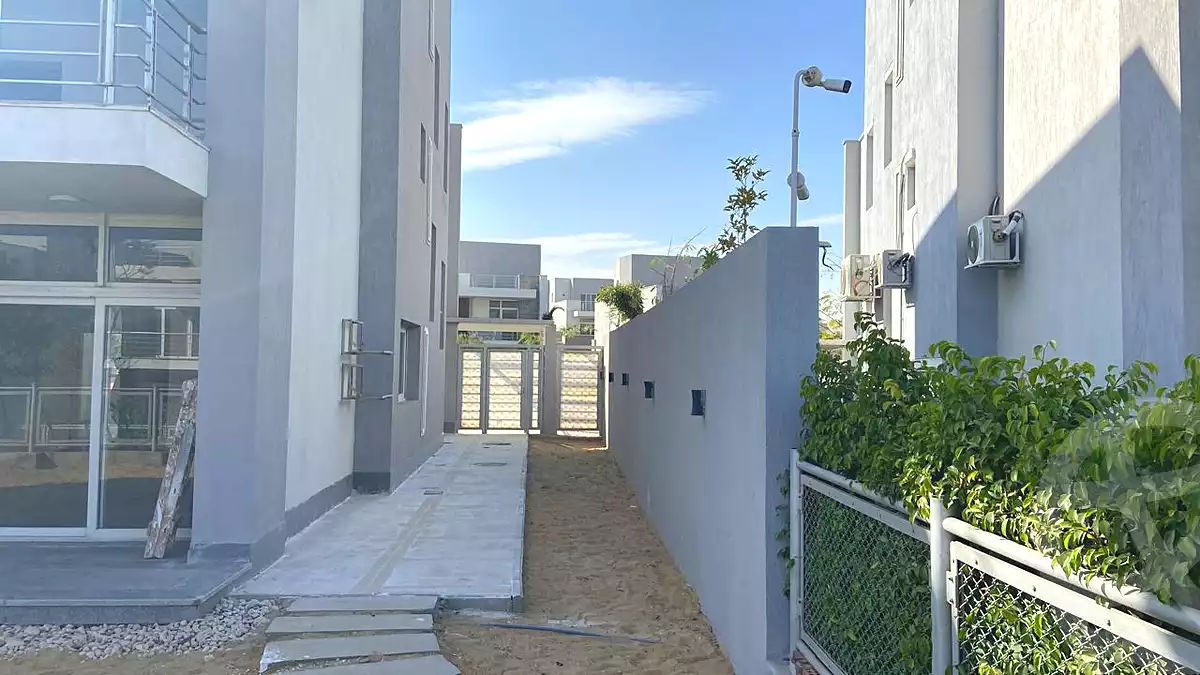 https://aqarmap.com.eg/ar/listing/7093226-for-sale-cairo-new-administrative-capital-r3-lmqsd-almaqsed-villas