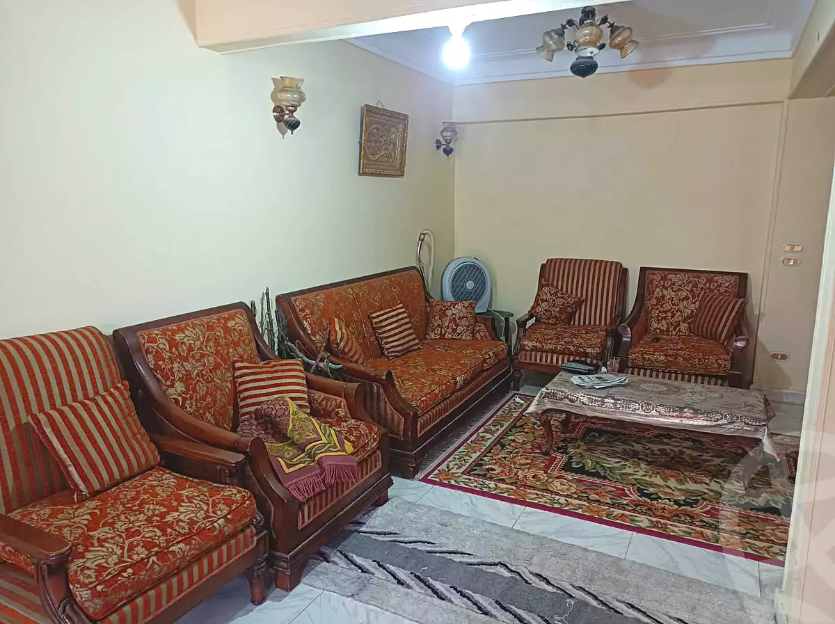https://aqarmap.com.eg/ar/listing/7075528-for-rent-alexandria-al-agamy-lbytsh