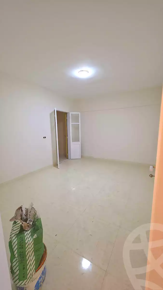 https://aqarmap.com.eg/ar/listing/7093267-for-sale-alexandria-el-mandara-khalf-al-sheikh-mohammed-abd-al-halim-st