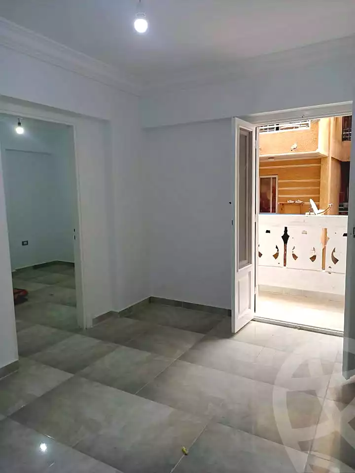 https://aqarmap.com.eg/en/listing/7075617-for-sale-alexandria-al-agamy-bw-ywsf-hosni-mubarak-st
