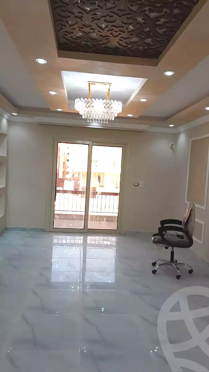 https://aqarmap.com.eg/en/listing/7093354-for-sale-cairo-el-shorouk-compounds-maadi-view