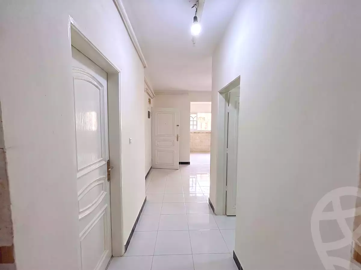 https://aqarmap.com.eg/ar/listing/7093392-for-sale-cairo-faisal-shareaa-el-eshren