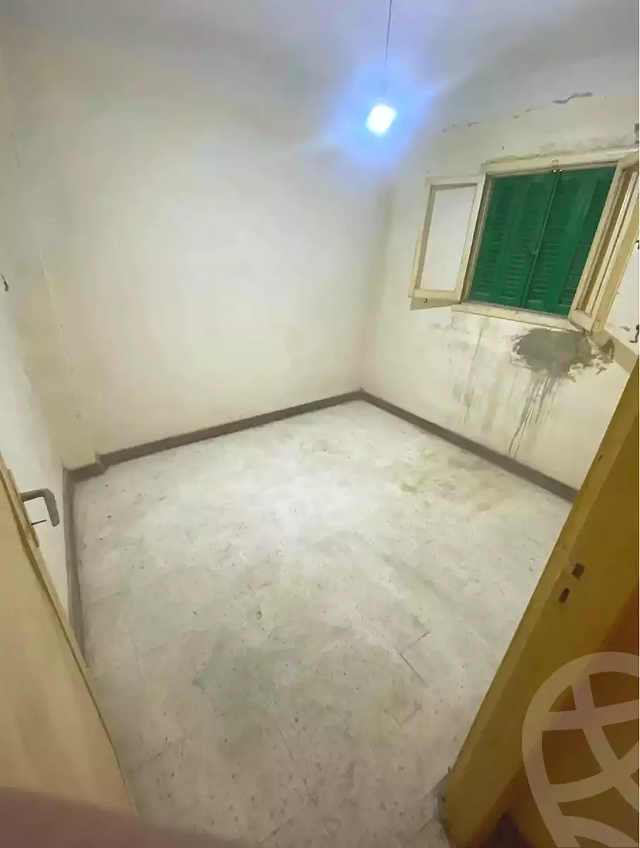 https://aqarmap.com.eg/en/listing/7093591-for-sale-alexandria-ganaklis