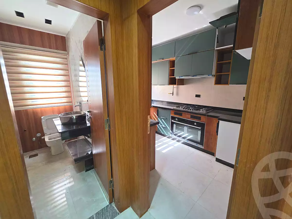 https://aqarmap.com.eg/en/listing/7093663-for-rent-cairo-new-cairo-compounds-lakeview-residence