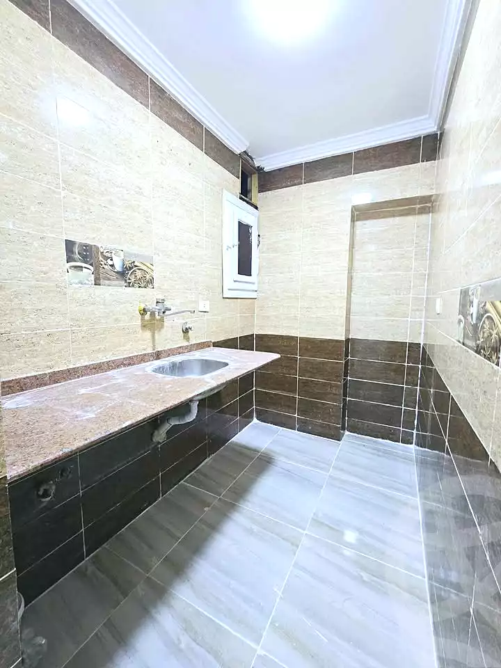 https://aqarmap.com.eg/ar/listing/7091190-for-sale-alexandria-al-agamy-shataa-el-nakheel