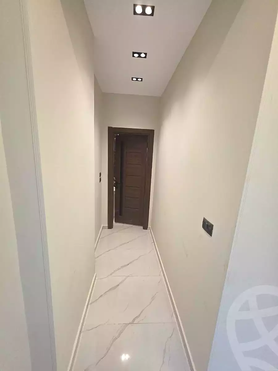 https://aqarmap.com.eg/ar/listing/7094164-for-sale-cairo-new-cairo-south-investors-zizinia-st