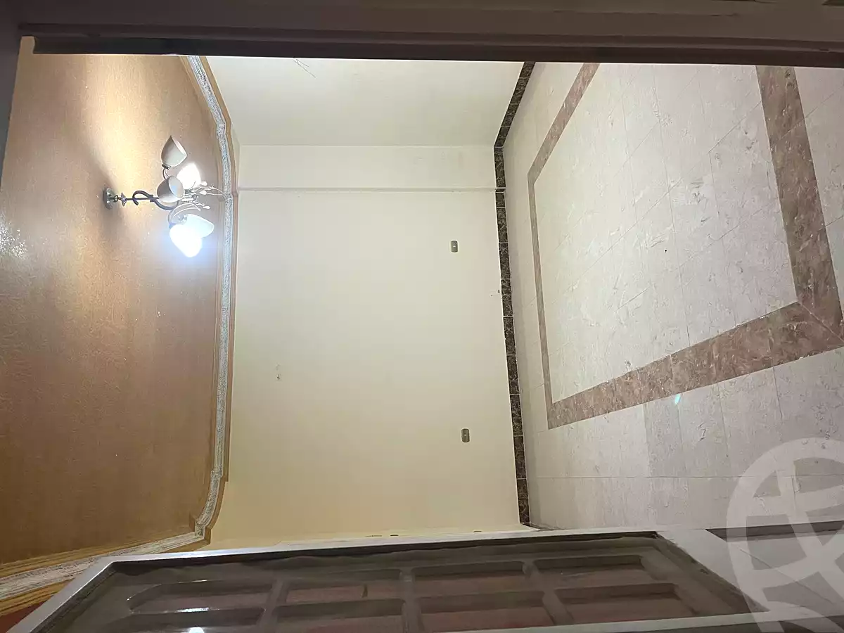https://aqarmap.com.eg/ar/listing/7094178-for-sale-cairo-new-cairo-ganob-el-akadamiya-south-academy-a-abo-zarr-el-ghifari-st