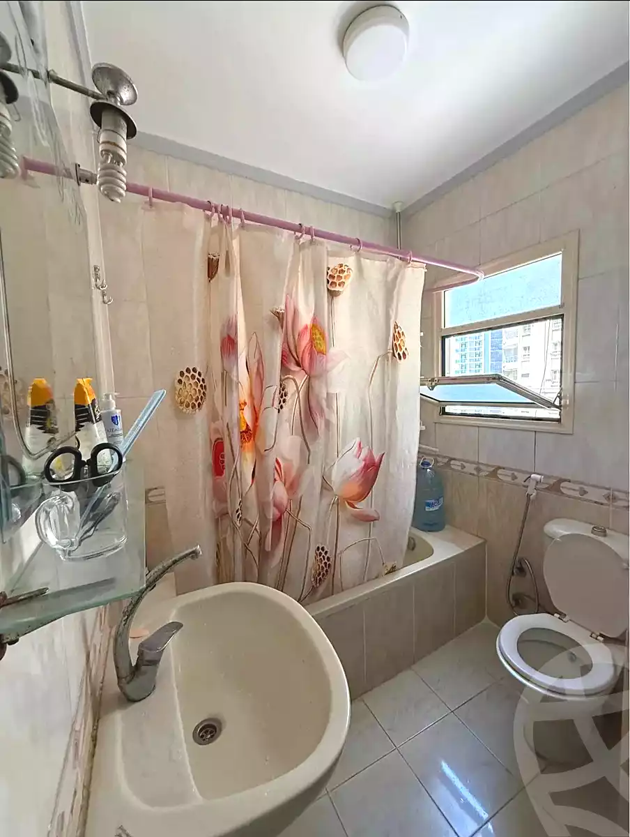 https://aqarmap.com.eg/ar/listing/7094210-for-sale-alexandria-el-mandara
