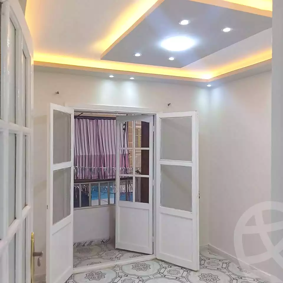 https://aqarmap.com.eg/ar/listing/7094402-for-sale-alexandria-al-agamy-bw-ywsf-el-forn-st