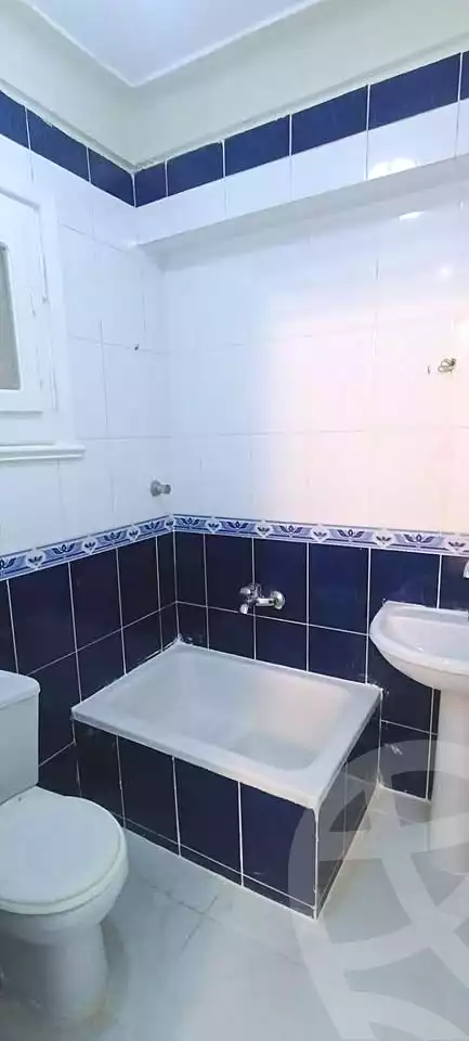 https://aqarmap.com.eg/ar/listing/7091470-for-sale-alexandria-al-agamy-shataa-el-nakheel
