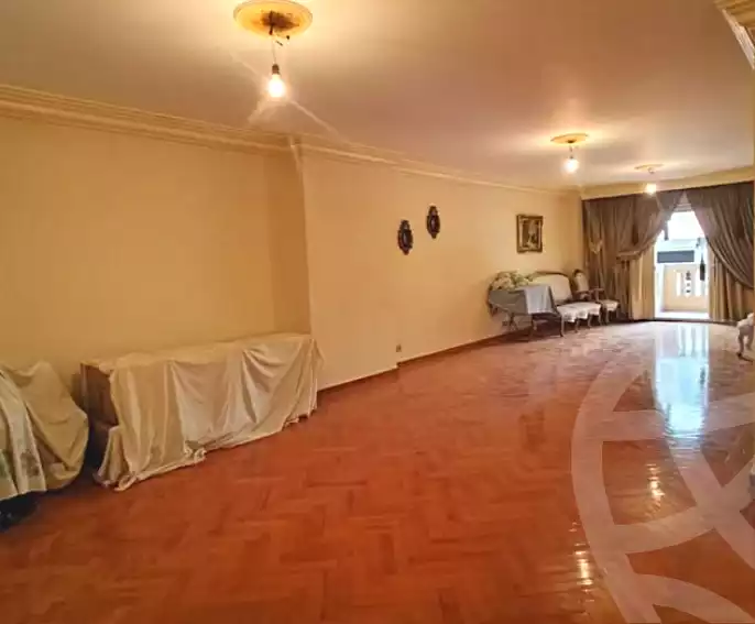 https://aqarmap.com.eg/en/listing/7094492-for-sale-alexandria-lauran