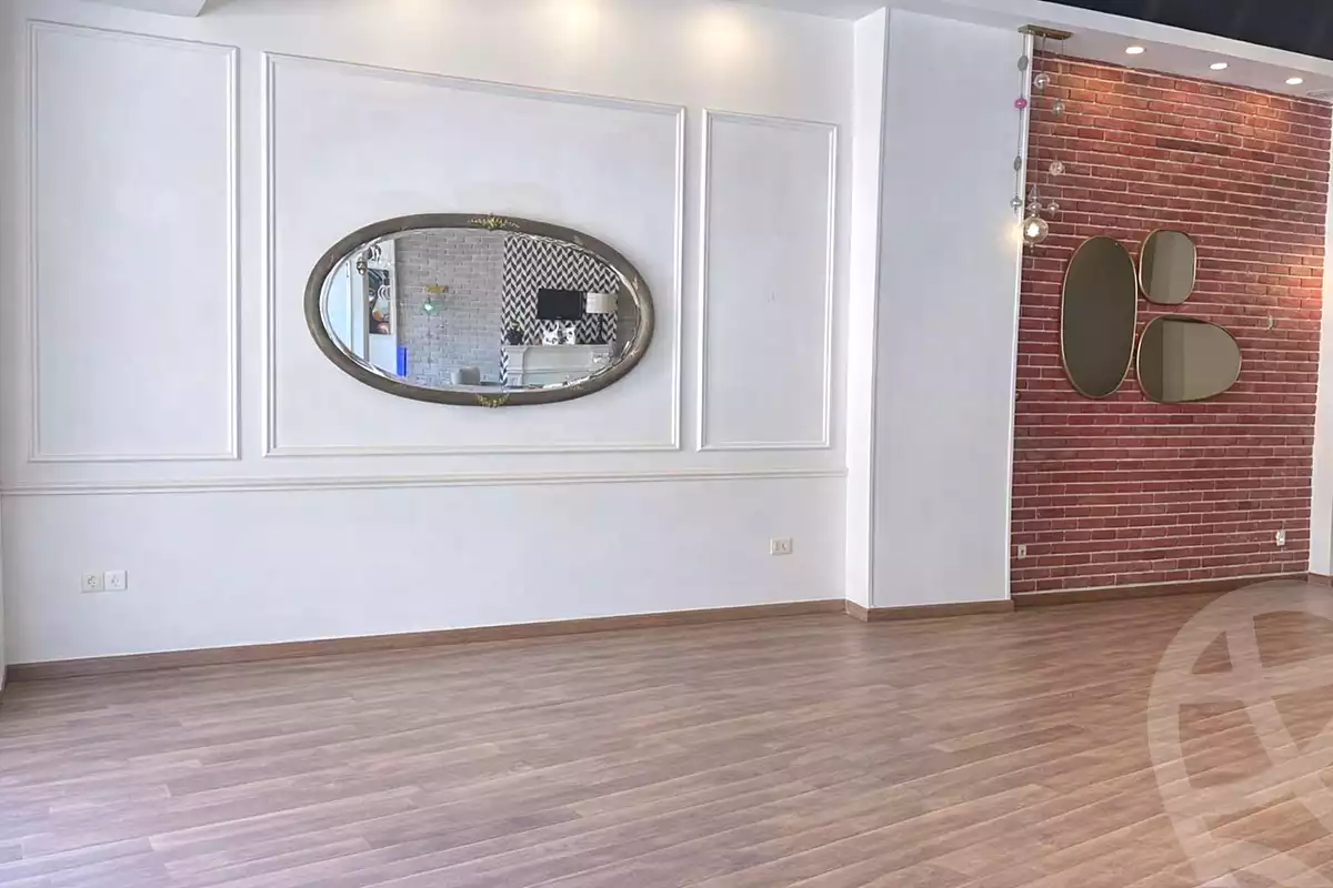 https://aqarmap.com.eg/ar/listing/7094717-for-sale-alexandria-sydy-bshr-sydy-bshr-bhry-shr-khld-bn-lwlyd