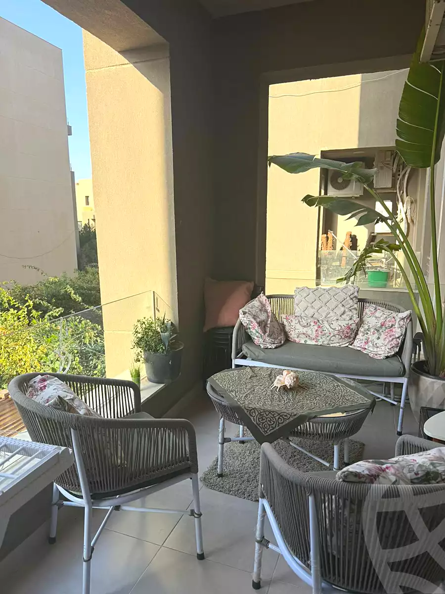 https://aqarmap.com.eg/en/listing/7094763-for-sale-cairo-new-cairo-compounds-kmbwnd-fyldj-jyt-blm-hylz