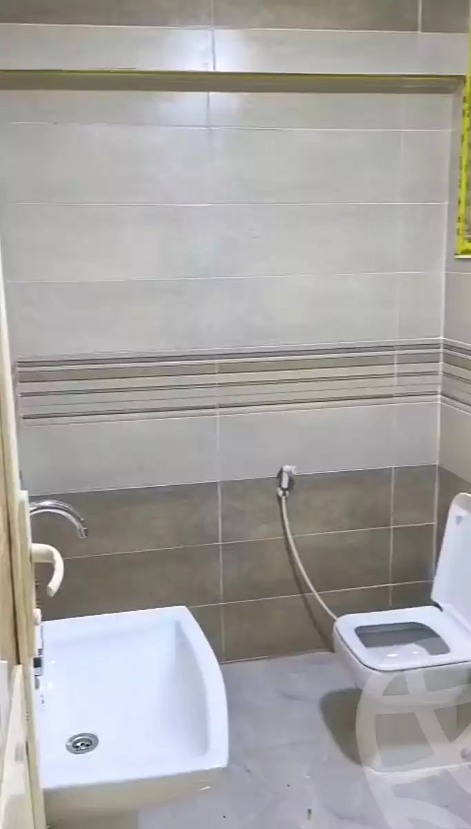 https://aqarmap.com.eg/en/listing/7094775-for-sale-cairo-elnozha-Streettt-27