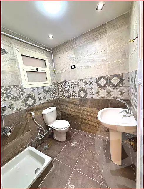https://aqarmap.com.eg/en/listing/7094787-for-sale-alexandria-miami-el-gaish-rd-st