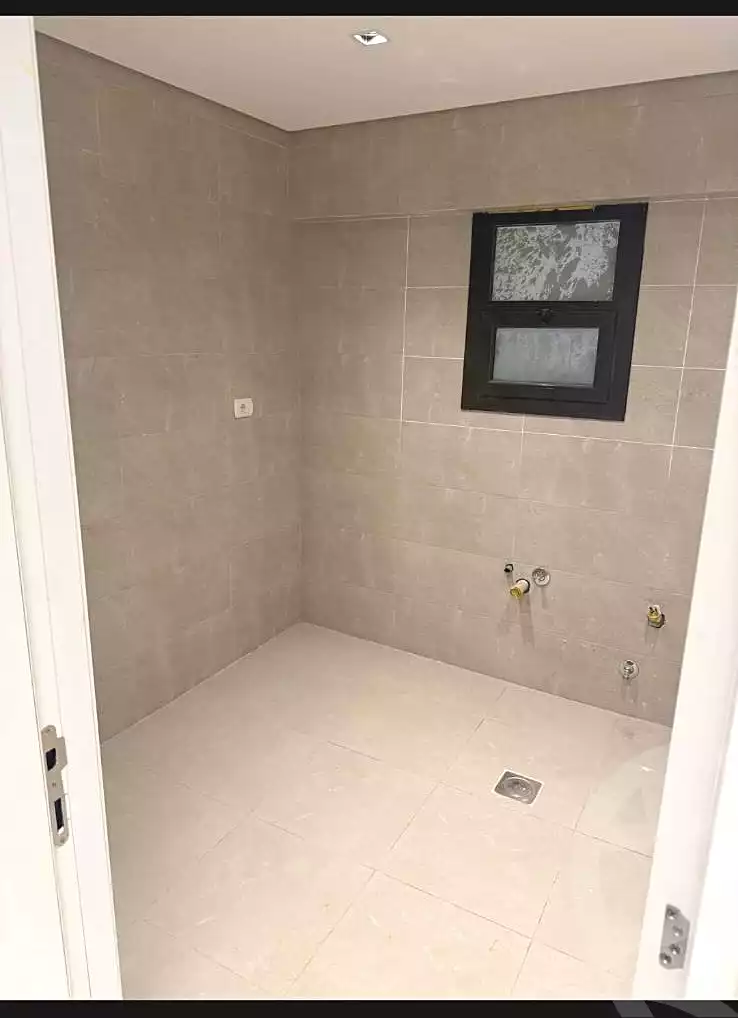 https://aqarmap.com.eg/ar/listing/7094767-for-sale-cairo-new-cairo-compounds-mivida-mivida-greens-emaar