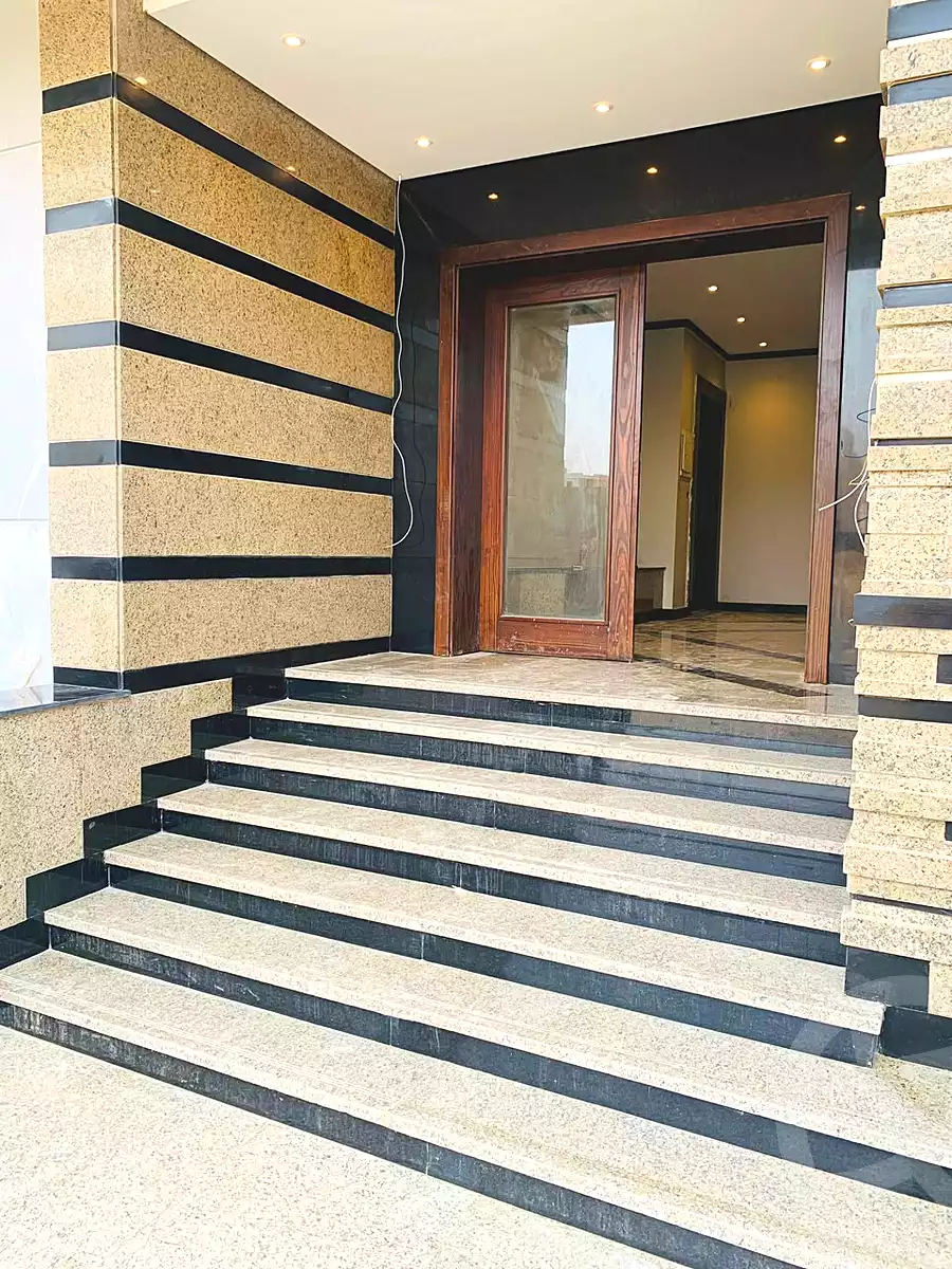 https://aqarmap.com.eg/ar/listing/7095049-for-sale-cairo-new-cairo-bait-el-watan-eighth-neighborhood