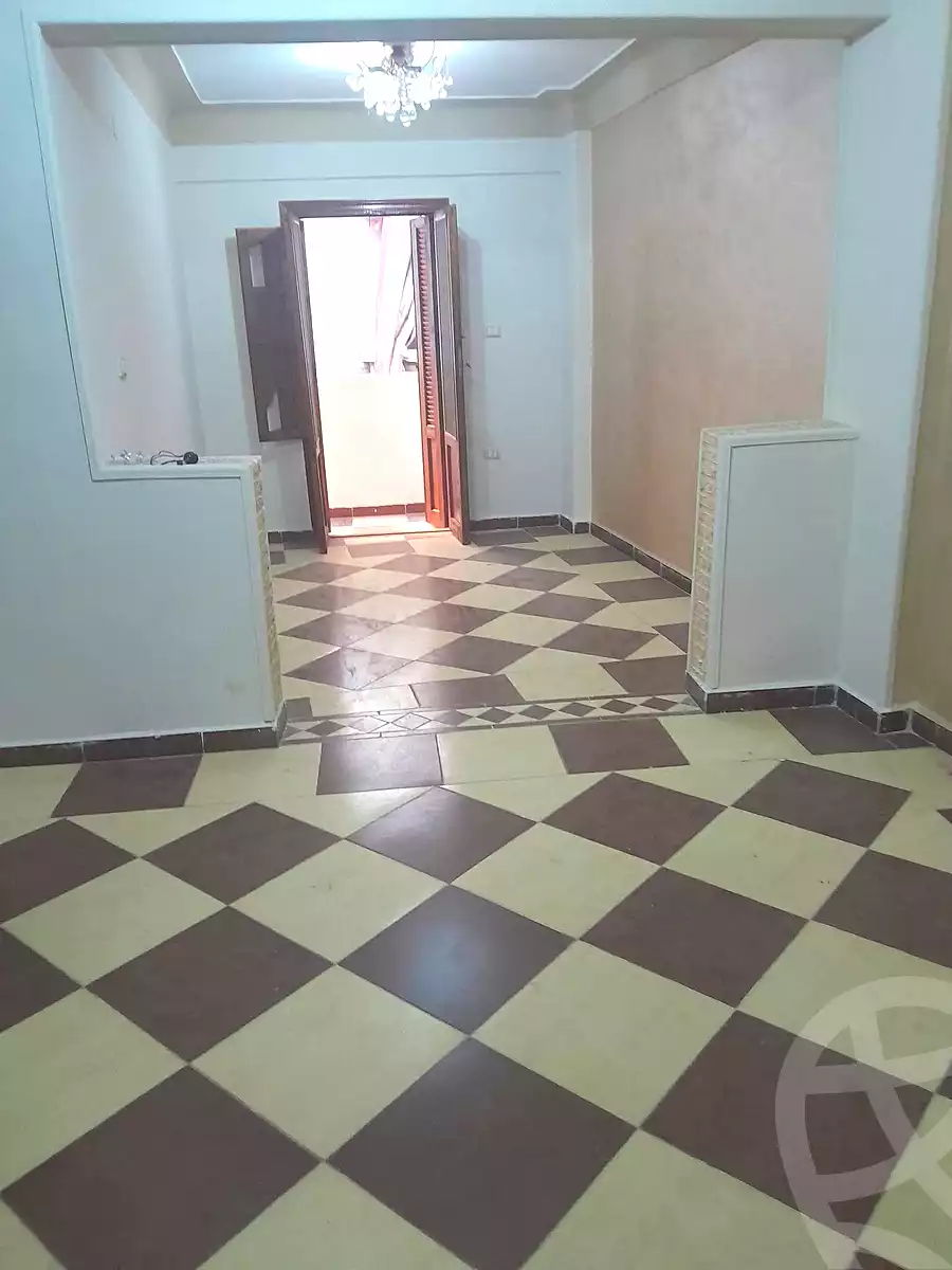 https://aqarmap.com.eg/en/listing/7095519-for-sale-alexandria-alhadara-new-el-hadra