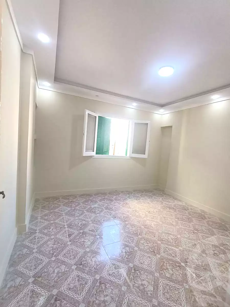 https://aqarmap.com.eg/en/listing/7095761-for-sale-alexandria-al-agamy-el-hanouvel-al-haded-we-al-soulb-st