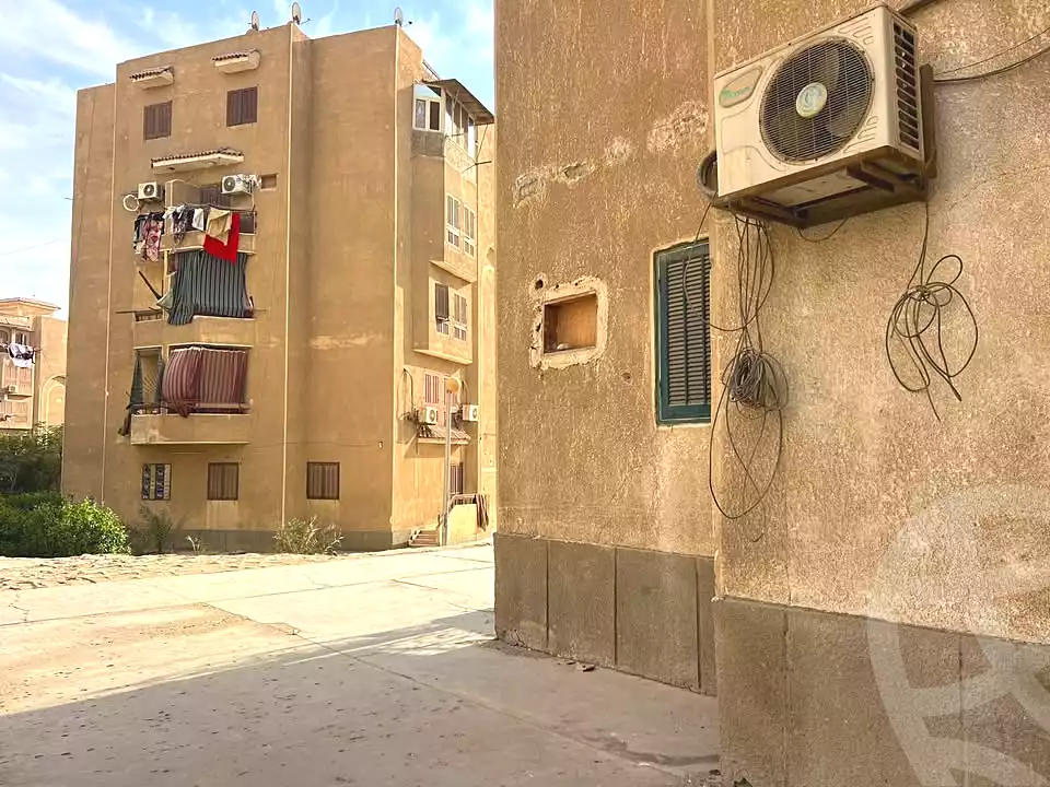 https://aqarmap.com.eg/ar/listing/7095979-for-sale-cairo-15th-of-may-mjwr-32