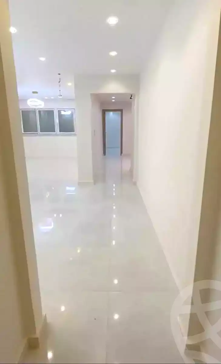 https://aqarmap.com.eg/en/listing/7095990-for-sale-alexandria-al-agamy-lbytsh-bianchiii