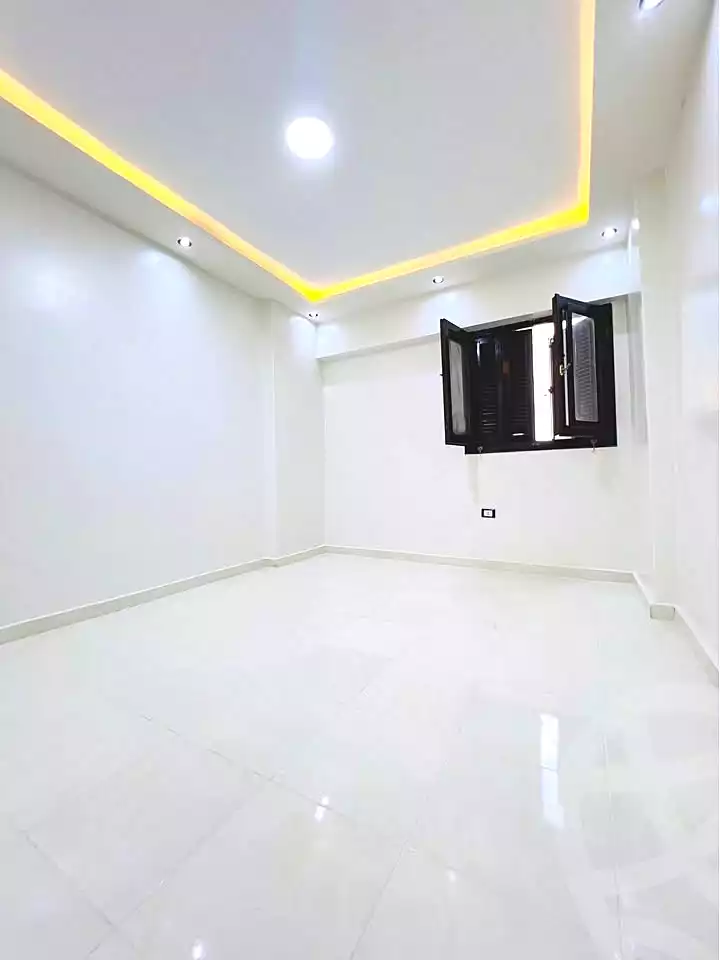 https://aqarmap.com.eg/ar/listing/7096047-for-sale-alexandria-al-agamy-shataa-el-nakheel