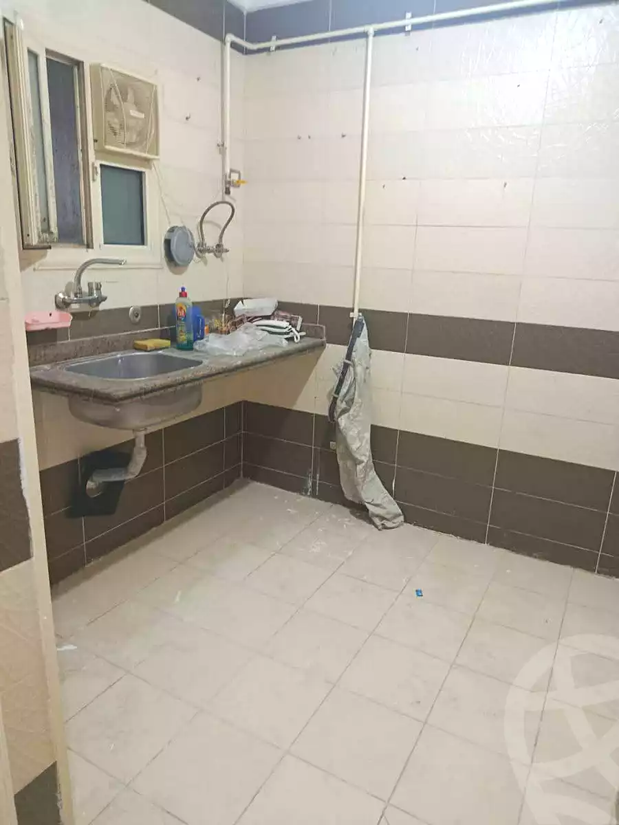 https://aqarmap.com.eg/en/listing/7096303-for-sale-alexandria-camp-cesar