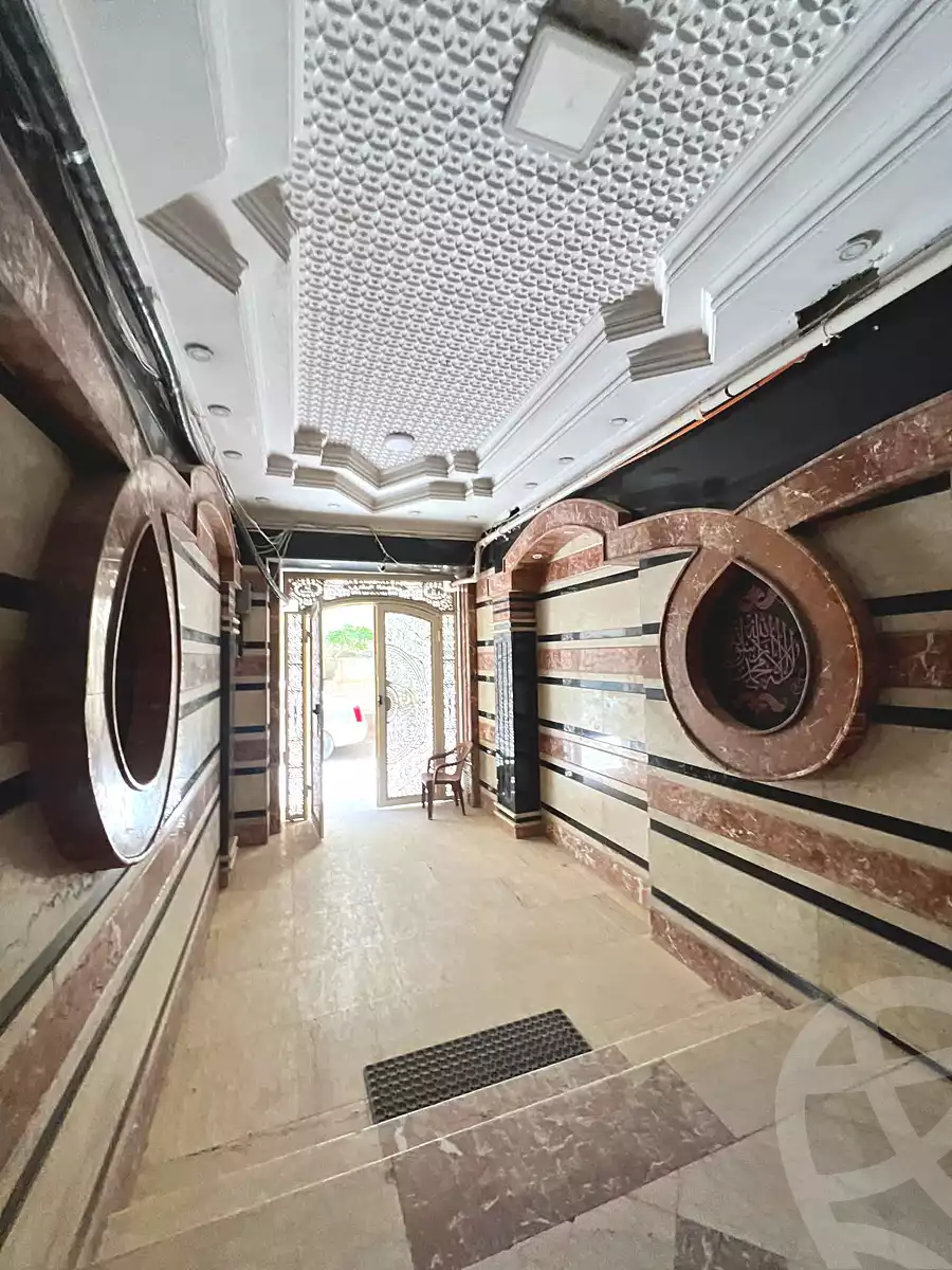 https://aqarmap.com.eg/en/listing/7096325-for-sale-alexandria-new-miami-el-quds-school-st