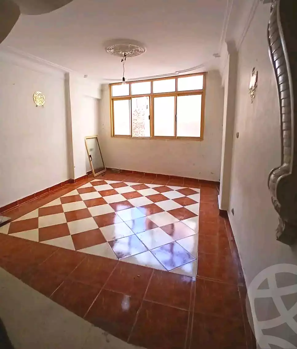https://aqarmap.com.eg/ar/listing/7096383-for-sale-alexandria-lsywf-el-seyouf-qebly-el-salam-st