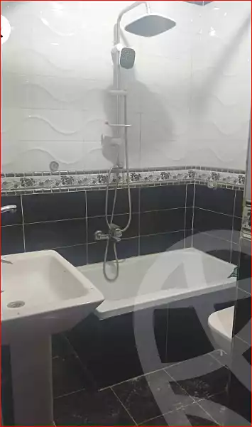 https://aqarmap.com.eg/ar/listing/7096551-for-sale-alexandria-al-agamy-el-hanouvel-el-warsha-st