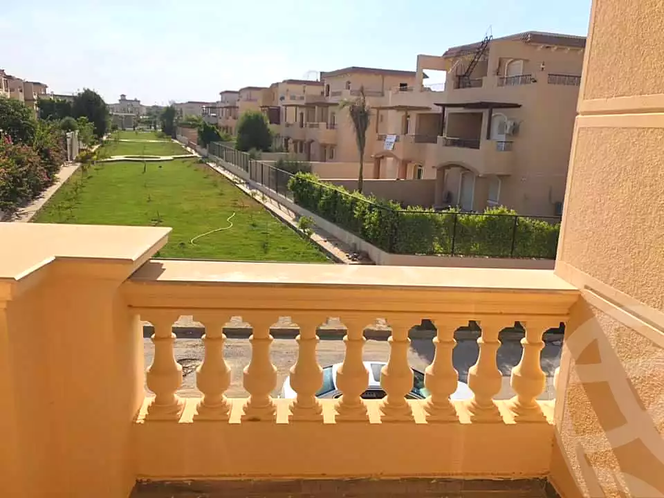 فيلا بـ١٠ غرف نوم في دريم لاند، صورة ٣ من ١٢