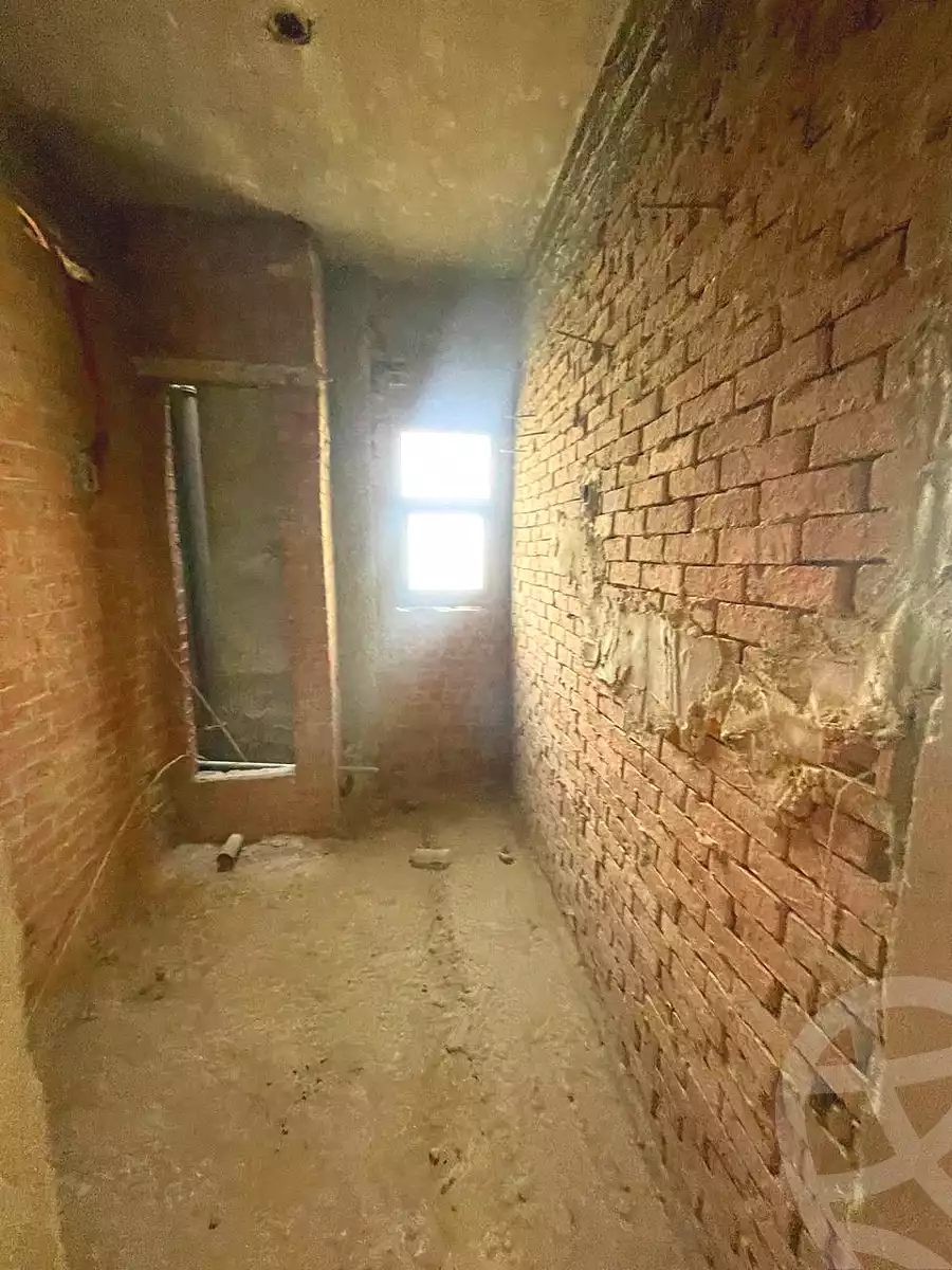 https://aqarmap.com.eg/ar/listing/7096941-for-sale-cairo-el-shorouk-lhy-lthmn-neighbourhood-1
