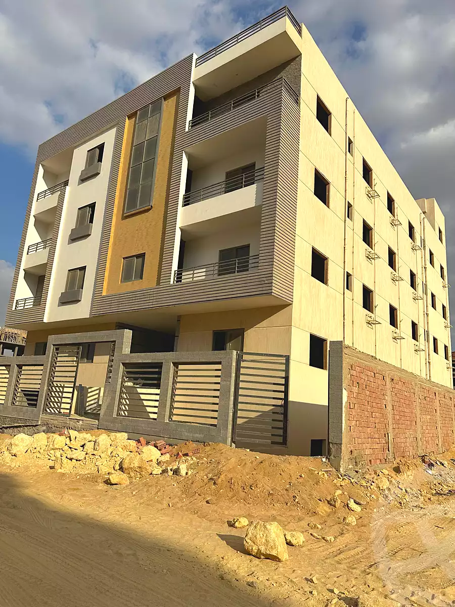 https://aqarmap.com.eg/ar/listing/7096992-for-sale-cairo-new-cairo-bait-el-watan-second-neighborhood